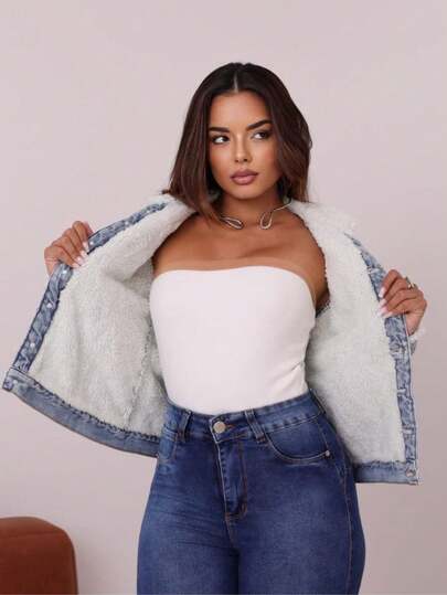 Jaqueta Jeans Feminina Forrada Em Pelinho Azul Claro Inverno