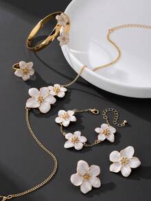 1 件手工制作的白色五瓣花吊坠项链、1 对耳环、1 枚戒指、1 条手链、1 只手镯首饰套装，适合女士 - 白色 - 查看 3