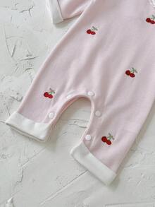 新生女宝宝甜樱桃刺绣连体衣，春秋季