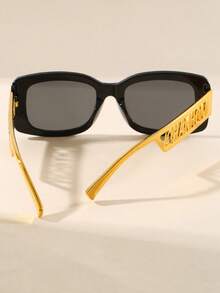 1 Pair Women's Fashion High-End Letter Element New Fashion Glasses, Gold Hollow Wide Leg Luxury Fashion Glasses, Suitable For Various Occasions - Black - View 3