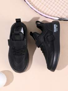 1 par de zapatos deportivos nuevos para niños de otoño/invierno, con parte superior, zapatos casuales para correr, zapatos negros para niños, zapatos para correr con para niños pequeños, zapatos de niño (PU)