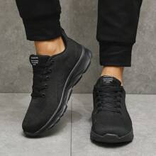Zapatos deportivos casuales para hombres de talla grande, de tela de malla transpirable, zapatos de running duraderos para carretera, precio especial al por mayor