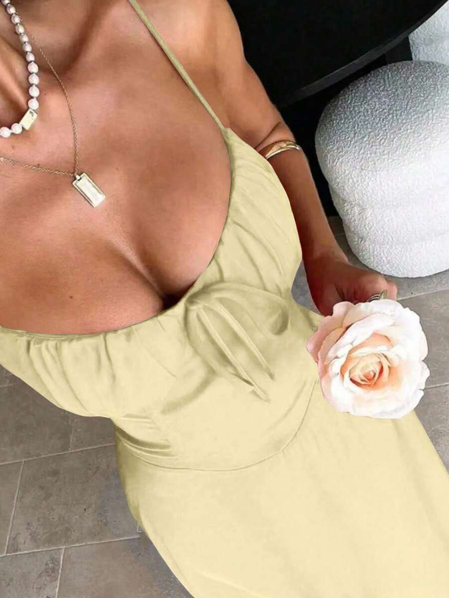 Women's Elegant & Sexy Blue Spaghetti Strap Bowknot Waist A-Line Maxi Dress, With Bowknot & Pleated Bust Decor, Suitable For Afternoon Tea, Shopping, Dating, Vacation Or Party Wear, Spring/Summer & All Season Sleeveless Maxi Dress (Recommend Ordering One Size Down) - Yellow - View 1