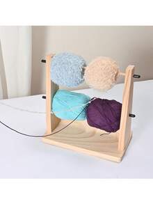 1 套木制纱线架，配有 12 个钩针、磁性纱针、针织工具、旋转纱轴、针织球绕线器、旋转纱旋转器、纱夹