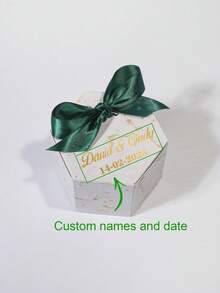 Hộp quà mini kiểu vân đá cẩm thạch tùy chỉnh 10 chiếc/20 chiếc/50 chiếc kèm ruy băng vàng, hoàn hảo cho quà tặng cưới cá nhân hóa, quà kỷ niệm và quà lưu niệm đặc biệt. Đa chức năng, tiết kiệm không gian, có thể tái sử dụng, thích hợp cho phòng khách, phòng ngủ, văn phòng, phòng trà, nhà cửa, phòng tắm, phòng ăn, sân vườn, Giáng sinh, đa năng, cho Ngày Valentine, cho đám cưới, cho tân gia, đồ dùng cần thiết cho đám cưới, không gian ấm áp, nhà cửa & sinh hoạt, hộp quà gói tùy chỉnh, tình yêu vĩnh cửu. - Tùy chỉnh hộp đá cẩm thạch - Xem 14