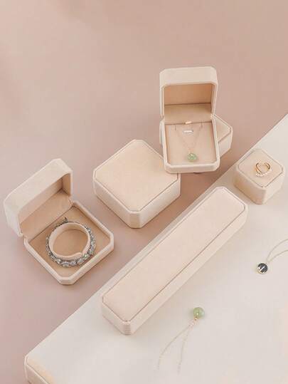 Portable Jewelry Case Velvet Jewelry Box For Necklace, Pendant, Ring, Earrings And Bracelet Small Jewelry Boxes For Women Simple Home Jewelry Organizer Travel Organizer Fine Mini Storage Box For Earrings Travel Jewelry Zipper Case For Earrings Rings Necklaces Bracelets Travel Essentials Perfect Gifts For Family, Friends, Lovers