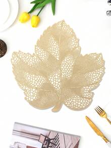1/4/6pcs Maple Leaf Placemats, Heat Insulation Mats Suitable For Wedding Party Table Decoration, PVC Foil Placemats Minimalist And Fashionable, Coffee Machine Pads, Non-Slip Heat Insulation Coasters For Wedding Party, Holiday Celebration, Picnic, Birthday Party Table Decor