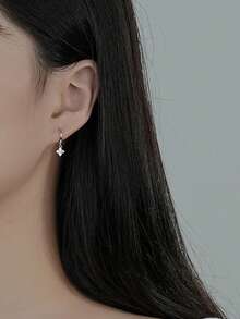 1 Pair Four-Leaf Clover Earrings, Fashionable Luxury Elegant Style Delicate Earrings Suitable For Daily Wear