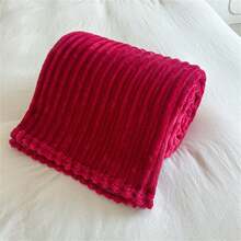 1pc Red Flannel Blanket, Christmas Gift, Soft Fleece Throw Blanket For Bed, Sofa, Car, Office Nap, Shawl - Burgundy - View 4