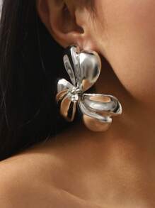1 Paar modische, vielseitige Blumen-Ohrstecker, minimalistisches Design, neue Ohrringe-Kollektion für Frauen