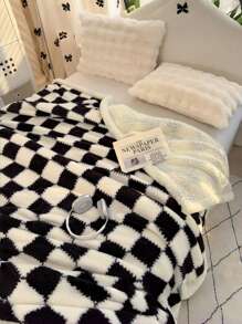 1 pieza de doble capa de piel sintética de panda a cuadros, guadaña de cordero, manta, adecuado para uso en todas las estaciones en dormitorio, sofá, oficina, cama - Cuadrícula en blanco y negro - Ver 5