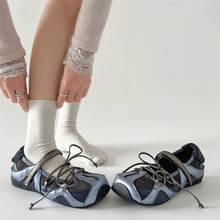 Women Flat Sandals - Black - View 4