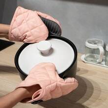 Pink Silicone Oven Mitts And Pot Holders Set Heat Resistant Mini Kitchen Gloves For Cooking-0033 - Pink - View 5