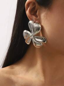 1 Paar modische, vielseitige Blumen-Ohrstecker, minimalistisches Design, neue Ohrringe-Kollektion für Frauen