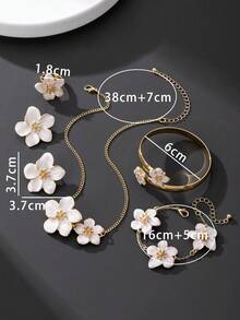 1 件手工制作的白色五瓣花吊坠项链、1 对耳环、1 枚戒指、1 条手链、1 只手镯首饰套装，适合女士 - 白色 - 查看 5