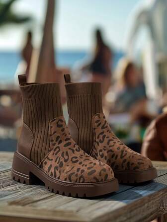 2025秋冬女士厚底针织豹纹圆头中筒靴，欧美时尚筒靴