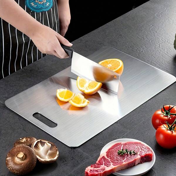 Tabla de cortar de acero inoxidable de doble cara de uso múltiple avanzado - Adecuada para carne, frutas, verduras, panes y hornear - Tabla de cortar de cocina - Conveniencia para acampar al aire libre, montar en bicicleta, montañismo - Bordes de corte higiénicos y robustos - Higiénica, antibacteriana, fácil de limpiar