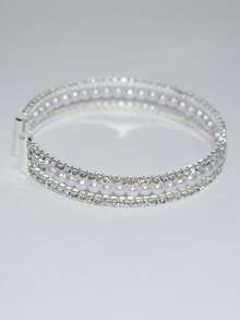 1 件时尚爪形水钻和人造珍珠手链，适合日常佩戴