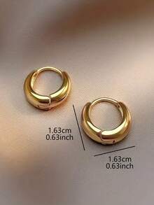 1 Đôi bông tai tròn nhỏ nhắn thanh lịch, tối giản, đa năng dành cho nữ, thích hợp cho việc đi lại hàng ngày - Vàng - Xem 3