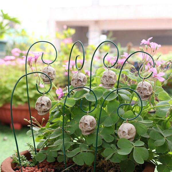 Decorative Garden Stakes