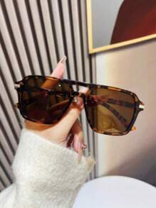 1 Pair Fashion Women's Aviator Fashion Glasses. Suitable For Parties, Birthday Gatherings, Outings, Driving, Beach Vacations, Festivals, Women Accessories