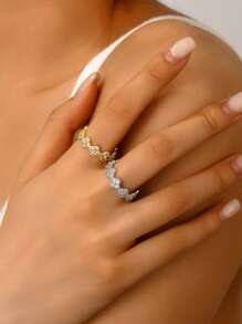 Gold & Silver Clover Rings, Elegant & Cute Premium Rings Suitable For Daily Wear, Dates, Parties And Gifts