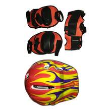 Casco Rojo Infantil Con Protecciones Para Las Rodillas Y Los Codos Incluidas Con El Casco, Ideal para la seguridad de los más pequeños. Material resistente y ligero ideal para las actividades recreativas de los más pequeños del hogar, Incluye protecciones para codos rodillas y codos, zonas vulnerables a la hora de hacer actividad en el exterior para los pequeños
