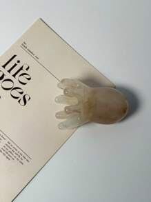 1 件按摩器、章鱼形按摩器、握持舒适、头发、美发工具、护发、学校、返校、旅行、旅行必需品、家居必需品、水疗、按摩工具、按摩、按摩器、水疗