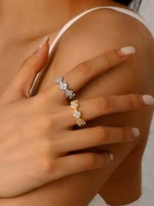 Gold & Silver Clover Rings, Elegant & Cute Premium Rings Suitable For Daily Wear, Dates, Parties And Gifts