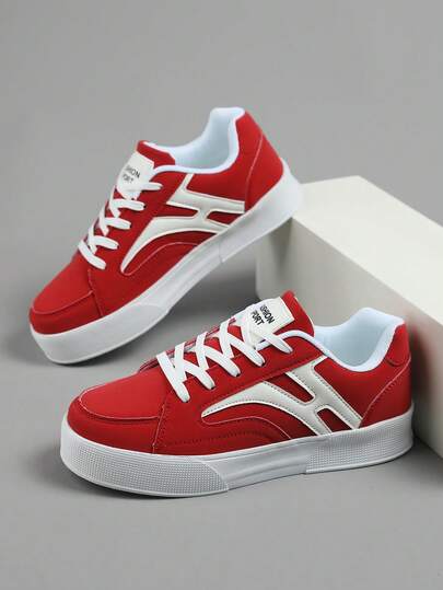 滑板鞋！男士休闲运动鞋，透气网眼内衬，PU皮革鞋面，字母装饰，稳固平底，时尚百搭的中国红鞋，轻便设计，长时间穿着不累。