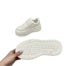 Women Wedges & Flatform - 米色 - 查看 4