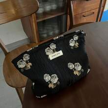 Women Clutches - 黑底肌理紋小玫瑰 - 查看 5