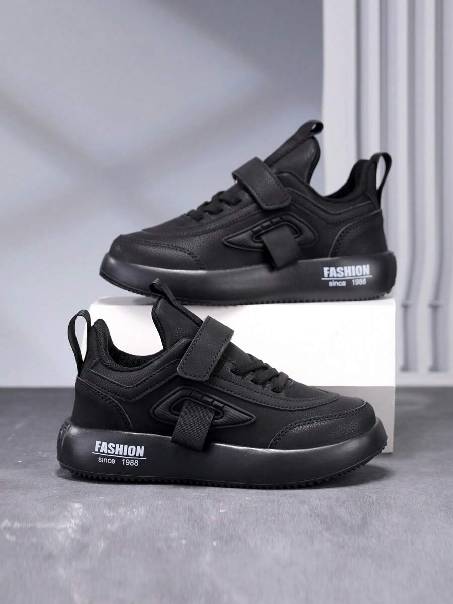1 par de zapatos deportivos nuevos para niños de otoño/invierno, con parte superior, zapatos casuales para correr, zapatos negros para niños, zapatos para correr con para niños pequeños, zapatos de niño (PU)