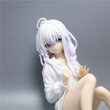 Questa statuina femminile in stile anime è vestita con un pigiama carino. I dettagli sono scolpiti in modo esquisito, mostrando un aspetto adorabile ed estremamente interessante.