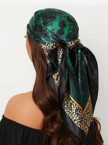 1 件 90*90 厘米时尚防紫外线头巾/头巾，适用于户外活动、空调房，经典印花设计薄围巾，男女通用，颜色鲜艳（蓝色、绿色） - A - 查看 40