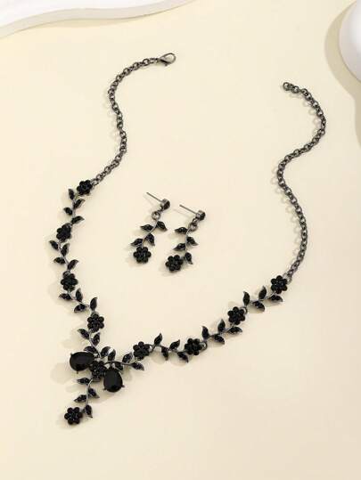 3pcs Earrings Plus Necklace Dainty Jewelry Set Flower Design Inlaid Black Rhinestone Symbol Of Mysterious Love Match Daily Outfits Valentines