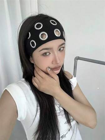 1pc Women's Punk Hollowed Out Eyelets Wide Elastic Headband, Stretchy Metal Rock Steampunk Style For Sports & Casual, Bohemian Street