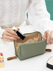 1pc Black Lipstick Jewelry Portable Splash-Proof Travel Makeup Pouch, Black Or Beige Lining Randomly Shipped, Korean Style Lipstick Bag For Women, Large Capacity Waterproof Cosmetic Bag, Compact Minimalist Makeup Bag For Travel Bag,Room Decor, Bags,Makeup Bag,Vanity,Travel,Make Up Bag,Travel Essentials,Organizer,Storage,Travel Essential,Makeup Organizer,Makeup Bags,Make Up Organizer,Organiser,Toiletry Bag,Desk Organiser,Cosmetic Bag,Makeup Pouch,Make Up Organize,Vanity Accessories,Make Up Pouch,Make Up Bags,Makeup Bag,Make Up Bag,Makeup Bags,Cosmetic Bag,Makeup Organiser,Travel,Makeup Pouch,Bag,Vanity,Make Up Pouch,Travel Essentials,Pouch Bag,Make Up Bags,Bags,Travel Essential,Vanity Accessories,Small Makeup Bag,Makeup Pouch,Cosmetic Bag,Travel Essential,Large Capacity,Large Makeup Bag