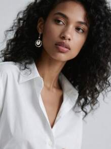 1pc Vintage Hollow Round Design Dangle Earrings Retro Bohemian Style Gold Plated Jewelry Women Gift, Suitable For Beach Holiday Party Bohemian Style, Suitable For Daily, Leisure, Party, Commuter, Vacation, Matching Clothing.