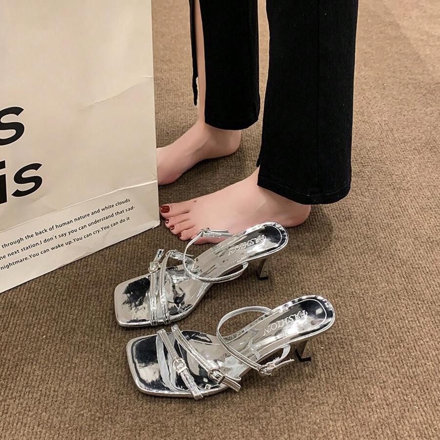 Women Heeled Sandals - 米色 - 查看 1