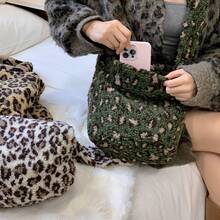 Women Shoulder Bags - 多多撲克 - 查看 4