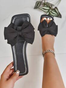 Sandali infradito con fiocco e perle finte, tacco basso, per donna. Nuovi sandali estivi piatti da spiaggia con decorazione a farfalla, taglie comode. Nuovi arrivi estate 2024, ciabatte con strass, sandali casual da esterno, disponibili