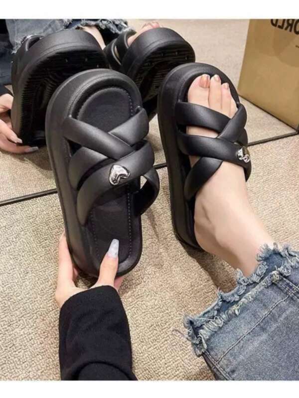 Modische neue Damen Unifarben Plateau Slide Sandalen, Kreuzriemen Pendler leicht und langanhaltend Slip-On offene Zehe Lässig vielseitig Herz rutschfeste Strandschuhe