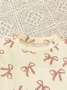 Set de 2 piezas para niñas con camiseta de manga larga de punto con estampado de mariposa y pantalón acampanado rosa, adecuado para usar al aire libre o diariamente en otoño