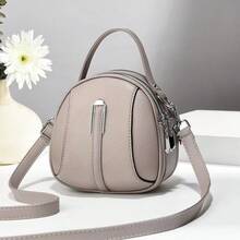 Women Shoulder Bags - 卡其 - 查看 6