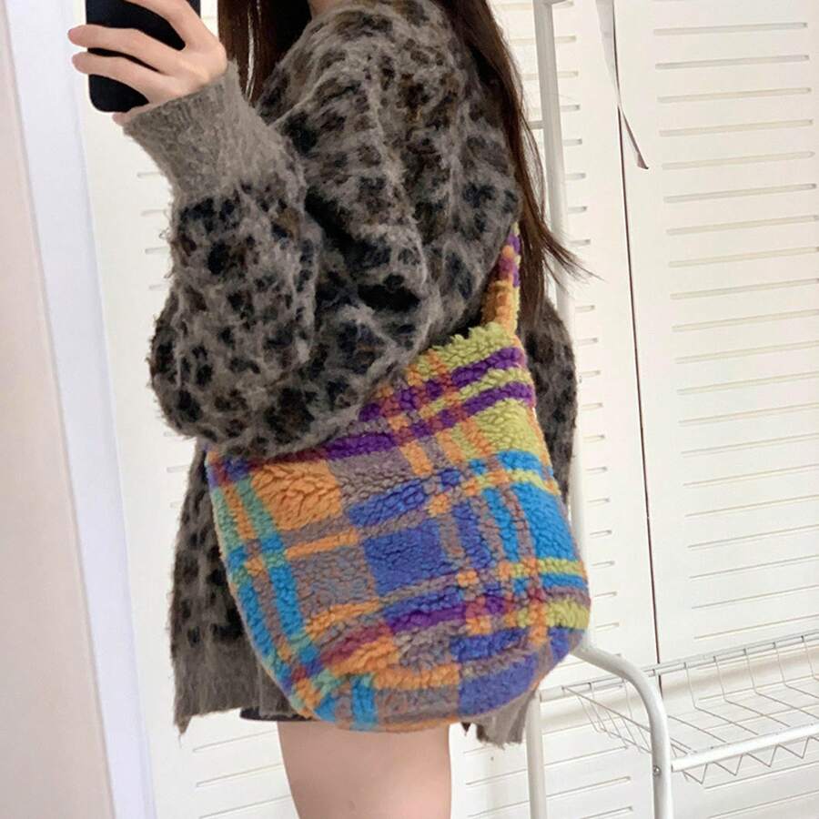 Women Shoulder Bags - 多多撲克 - 查看 1