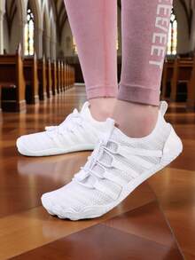 女士透气速干沙滩鞋、游泳鞋、水鞋、白色赤足鞋、沙滩鞋、防滑室内跑步机鞋、健身鞋、拖鞋 - 白色 - 查看 4