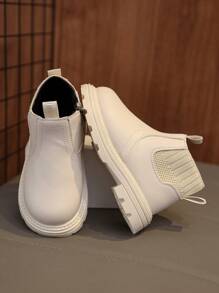 1 双幼儿/儿童柔软舒适弹性面料 + PU 皮革靴子，保暖衬里拉链设计圆头软底，简约英伦风格男童女童踝靴，适合室内、室外、学校、秋冬