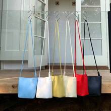 Women Shoulder Bags - 黑色 - 查看 2