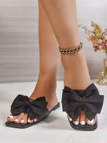 Sandali infradito con fiocco e perle finte, tacco basso, per donna. Nuovi sandali estivi piatti da spiaggia con decorazione a farfalla, taglie comode. Nuovi arrivi estate 2024, ciabatte con strass, sandali casual da esterno, disponibili